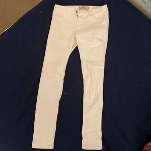 White Hollister jeans